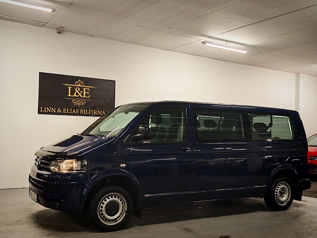 Volkswagen Caravelle 2.0TDI 140hk DRAG/1ÅRSGARANTI/8SITS/AUX