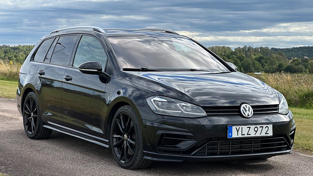 Volkswagen Golf Variant R 2.0 TSI BMT 4Motion R Se utr REA!!