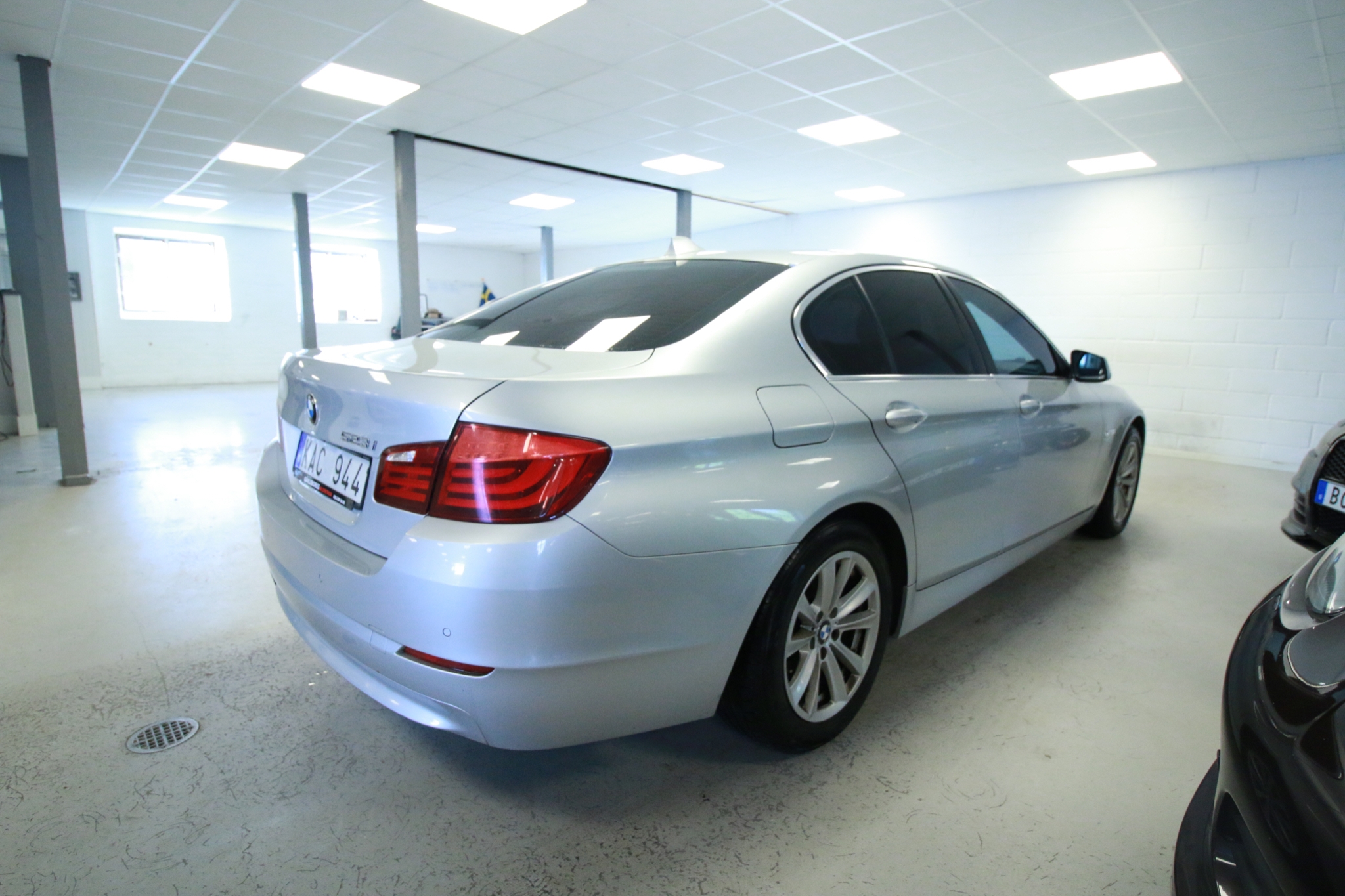 BMW 523 i Sedan 204hk Sedan 2010, bild 3/37