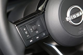 SUV Nissan Qashqai 14 av 25