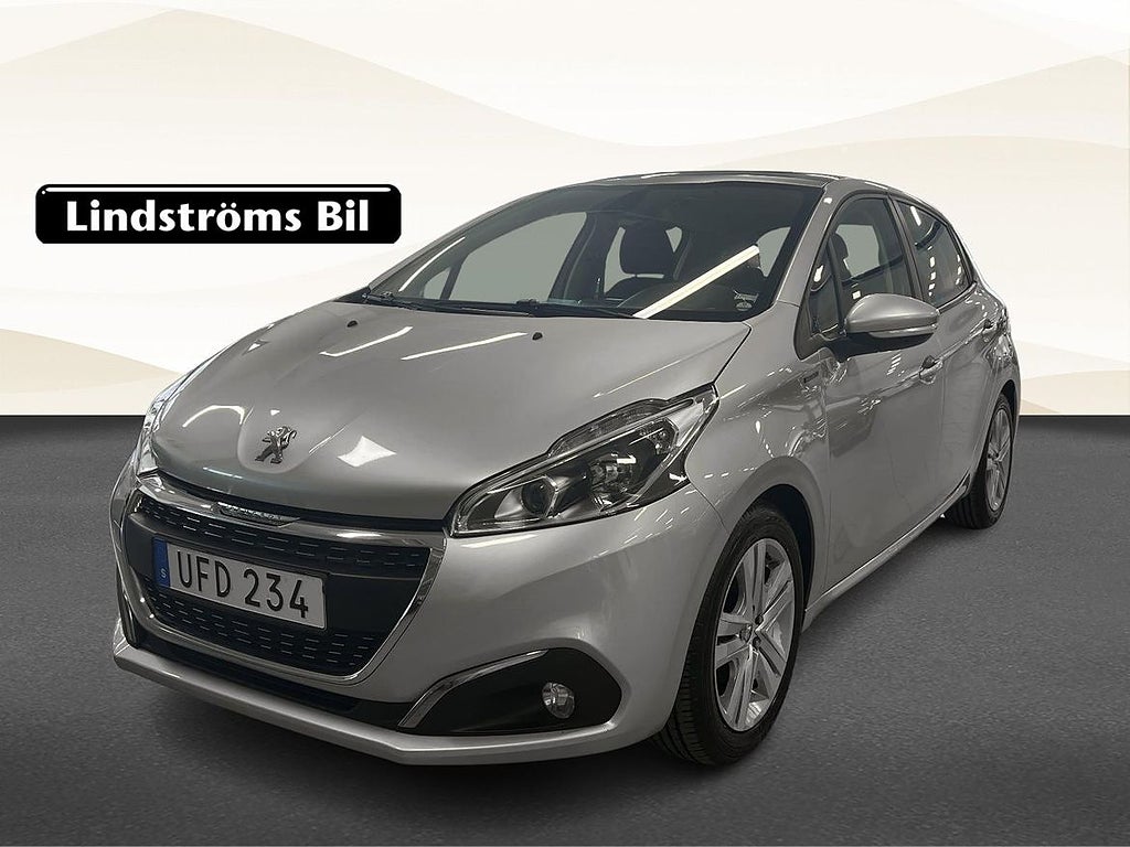 Peugeot 208 1.2 PureTech 83hk S&V-Hjul Pano
