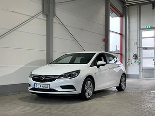 Halvkombi Opel Astra 1 av 15