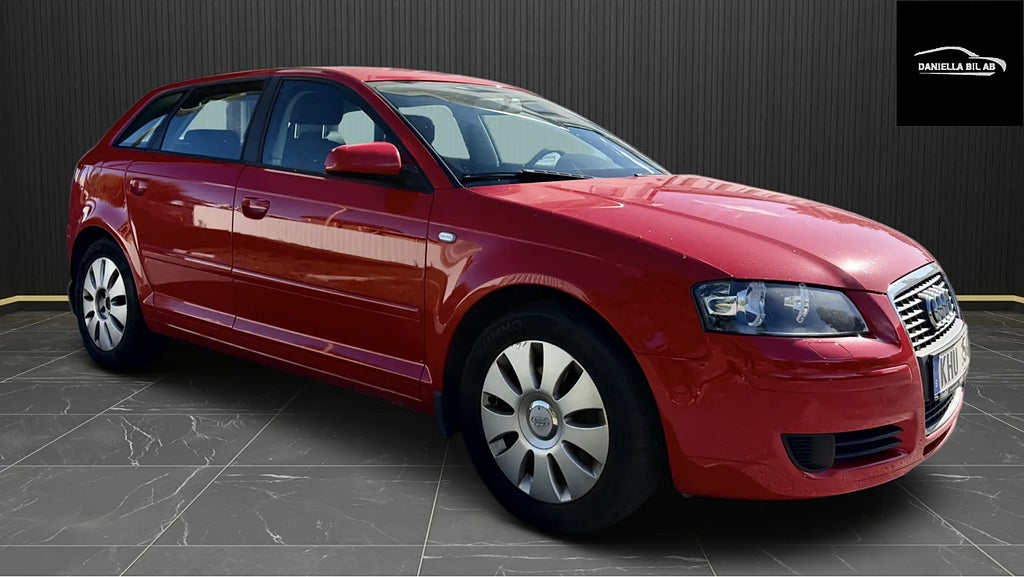 Audi A3 SPORTBACK 1.6 FSI 16V ATTRACTION NYSERVAD LÅGMILAD