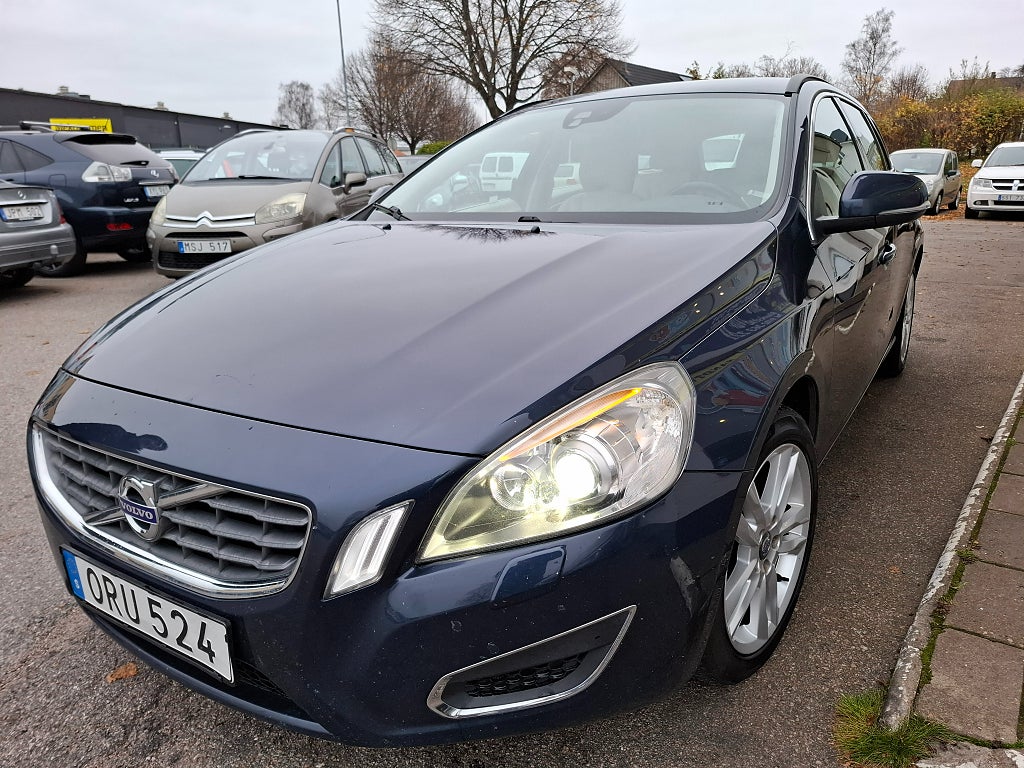 Volvo V60 T3 Momentum Euro 5