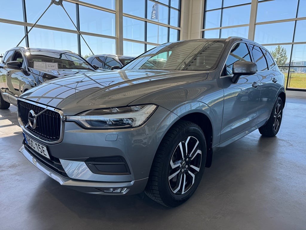 Volvo XC60 B4 AWD Momentum Advanced | Drag | Navi | Kamera | BLIS