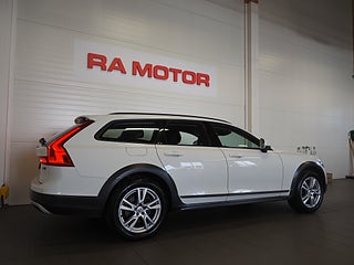 Kombi Volvo V90 Cross Country 5 av 20