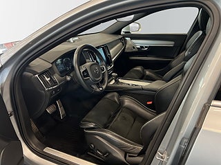 Volvo V90 D5 AWD R-Design S&V-hjul/Carplay/HUD/Pano/Bowers&W – bild 7