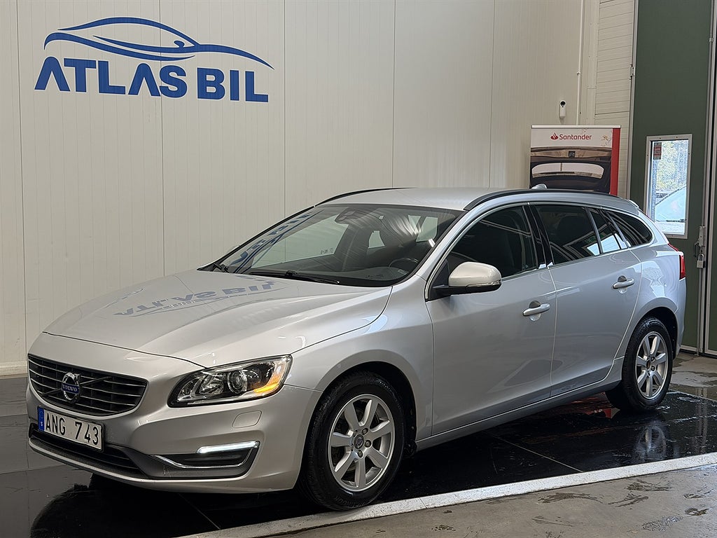 Volvo V60 D2 115hk Momentum Drag Kamrembytt