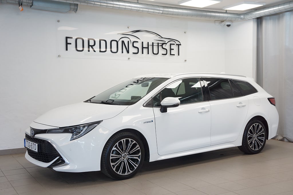 Toyota Corolla TOURING SPORTS HYBRID e-CVT EXECUTIVE | 2 ÄGARE