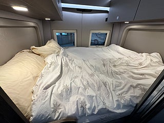 Husbil-halvintegrerad Robeta Adonis Mercedes 4x4 190HK AUT 16 av 26