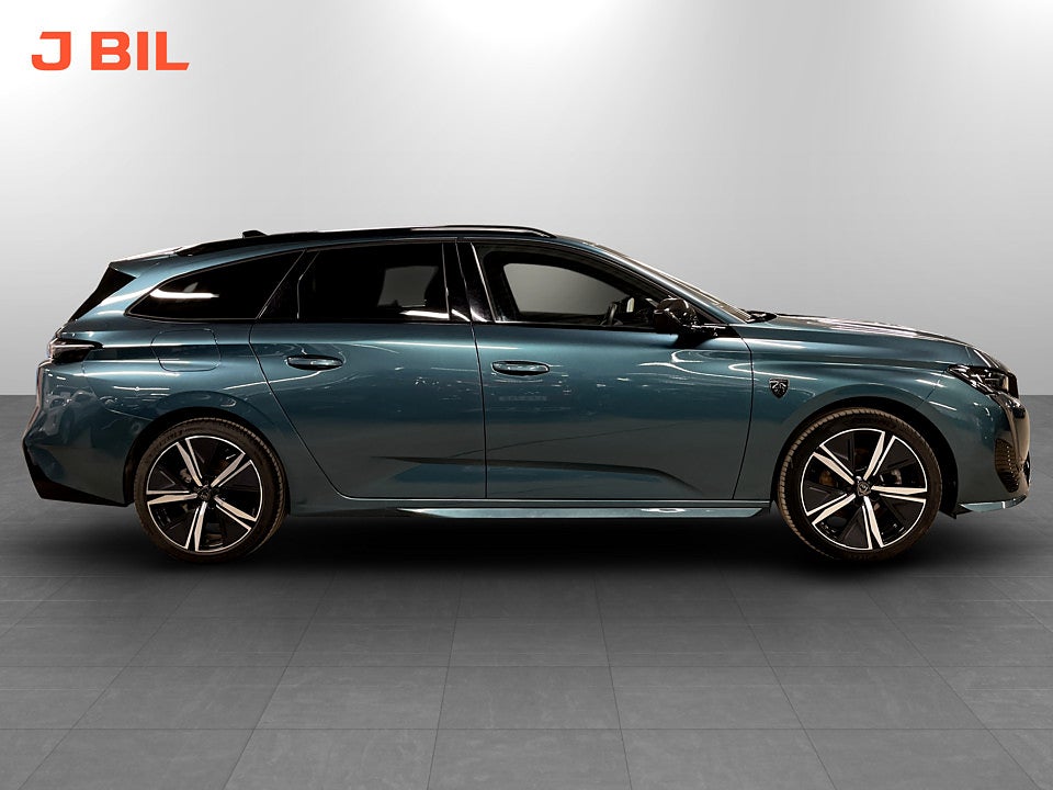 Bild på Peugeot 308 SW GT 1.2 PT 130hk Aut B-KAMERA CARPLAY