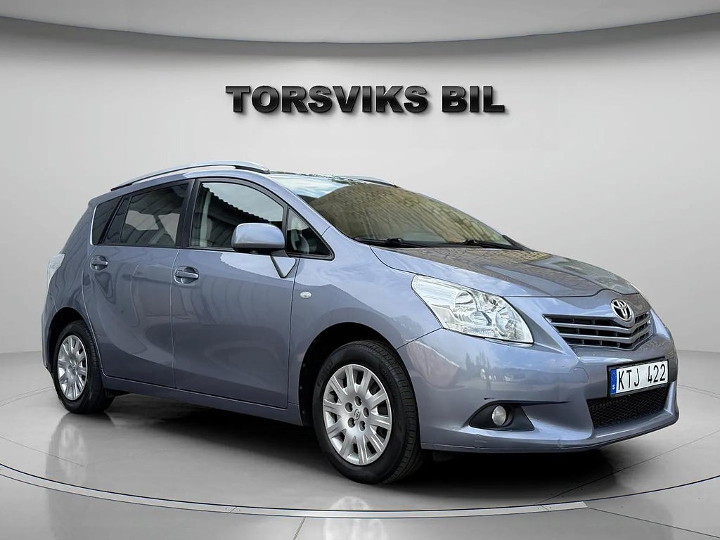 Toyota Verso 1.8 Valvematic 7 Sitsig Drag Ny besiktad - miniatyr 7