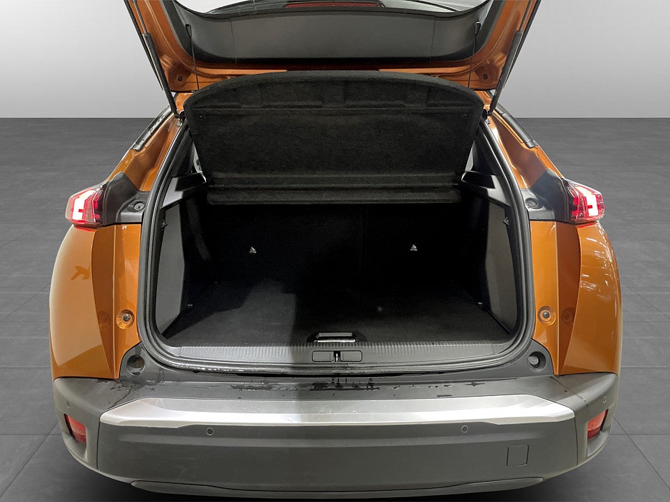 Bild på Peugeot E-2008 GT 50kWh 136hk Aut - B-KAMERA, CARPLAY