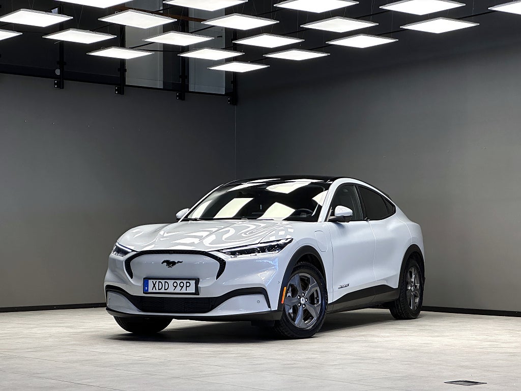 Ford Mustang Mach-E Long Range RWD/Navi/B&O/360° kamera