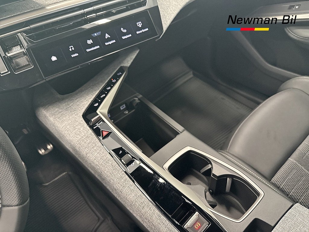 Peugeot e-3008 GT Electric Standard range 525km låg skatt 360:- – bild 13