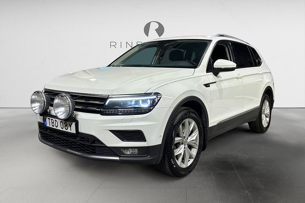 Volkswagen Tiguan Allspace 2.0 TSI 190 HK DSG 4M 7-SITS DRAG B-VÄRM MOMS 0.63L/MIL