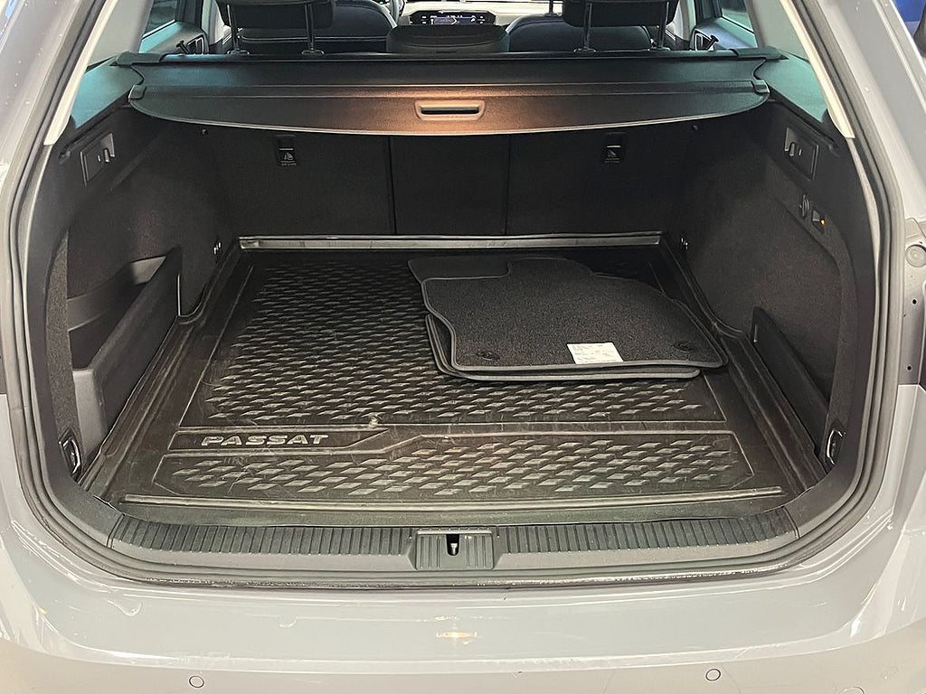 Volkswagen Passat Sportscombi GTE 1.4 TSi 218hk *P.värmare*