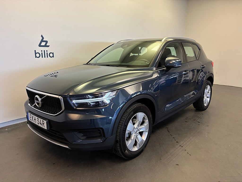 Volvo XC40 T3 FWD aut Momentum Advanced / Navigation / Ba...