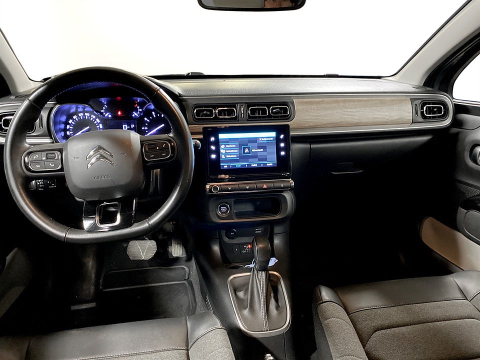 Bild på Citroën C3 Shine Exclusive 1.2 PT 110hk Aut B-KAMERA CARPLAY NAVI