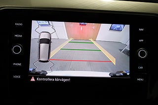 Kombi Volkswagen Passat 16 av 23