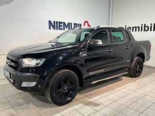Ford ranger Dubbelhytt 3.2 4x4 Wildtrak Kamera GPS SoV MOMS