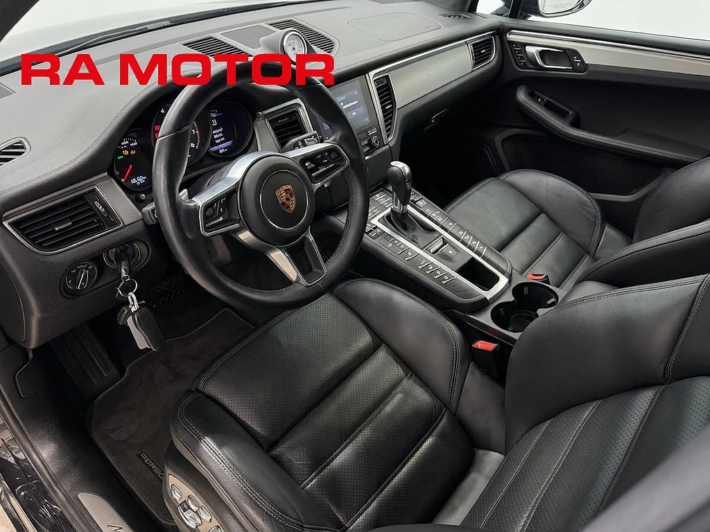 Porsche Macan Turbo 400hk |Sport Chrono|Pano|Bose|PDLS+|Värmare|