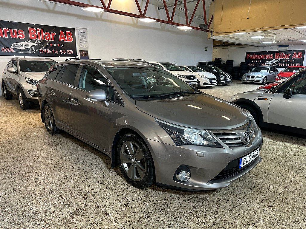 Toyota Avensis 2.0 D-4D Edition 50 Ny Servad & Ny Besiktigad