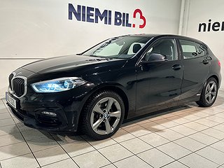 BMW 120 d xDrive Steptronic GPS Mvärm Cockpit Carplay SoV