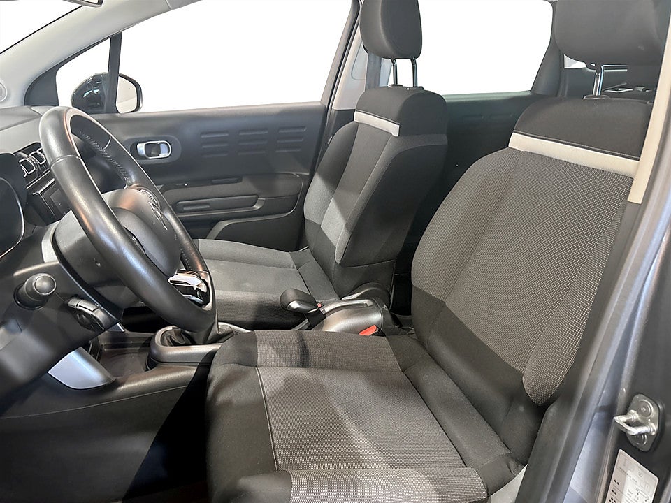Bild på Citroën C3 Aircross 1.2 PT 82hk FARTHÅLLARE DRAG 