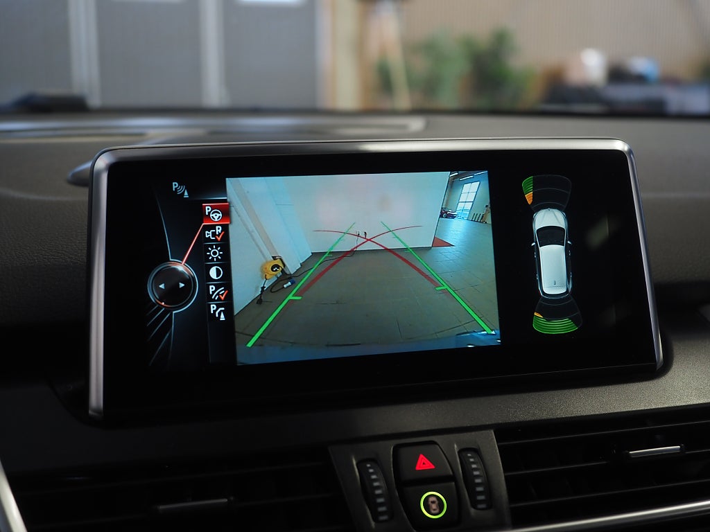 BMW 225xe Active Tourer Plug-in M Sport Navi Kamera HUD Läder 2017