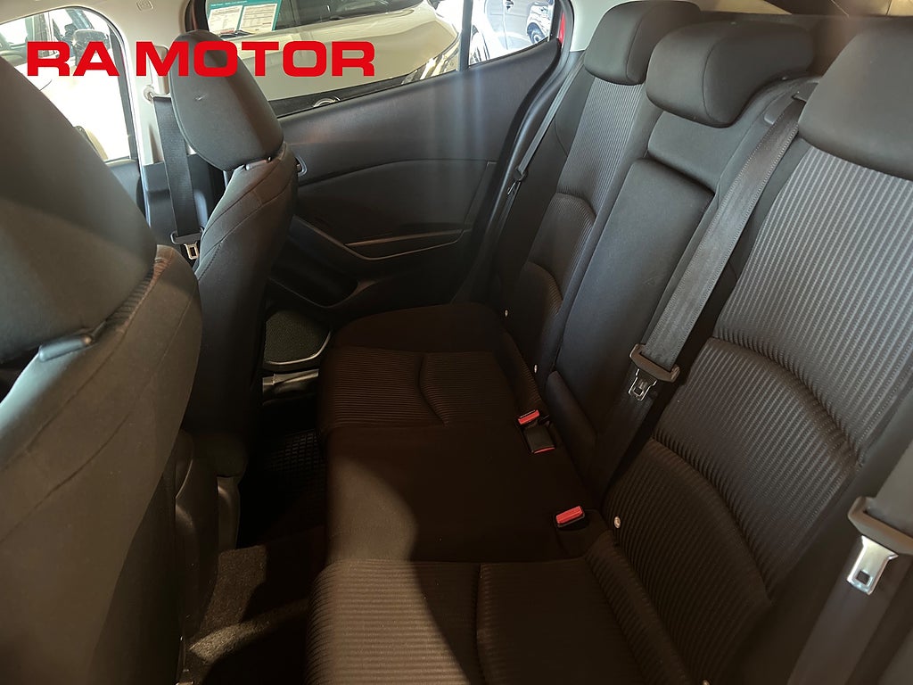 Mazda 3 Sport 2.0 120hk Automat Vision Dragkrok P-Sensorer Navi 2015