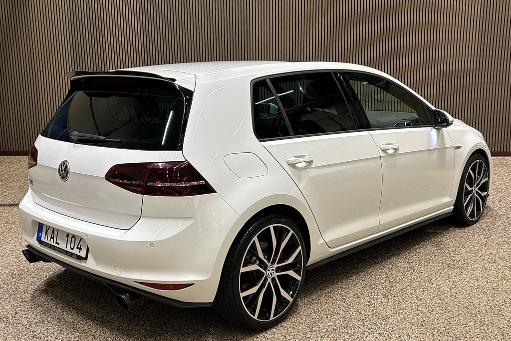 Volkswagen Golf I