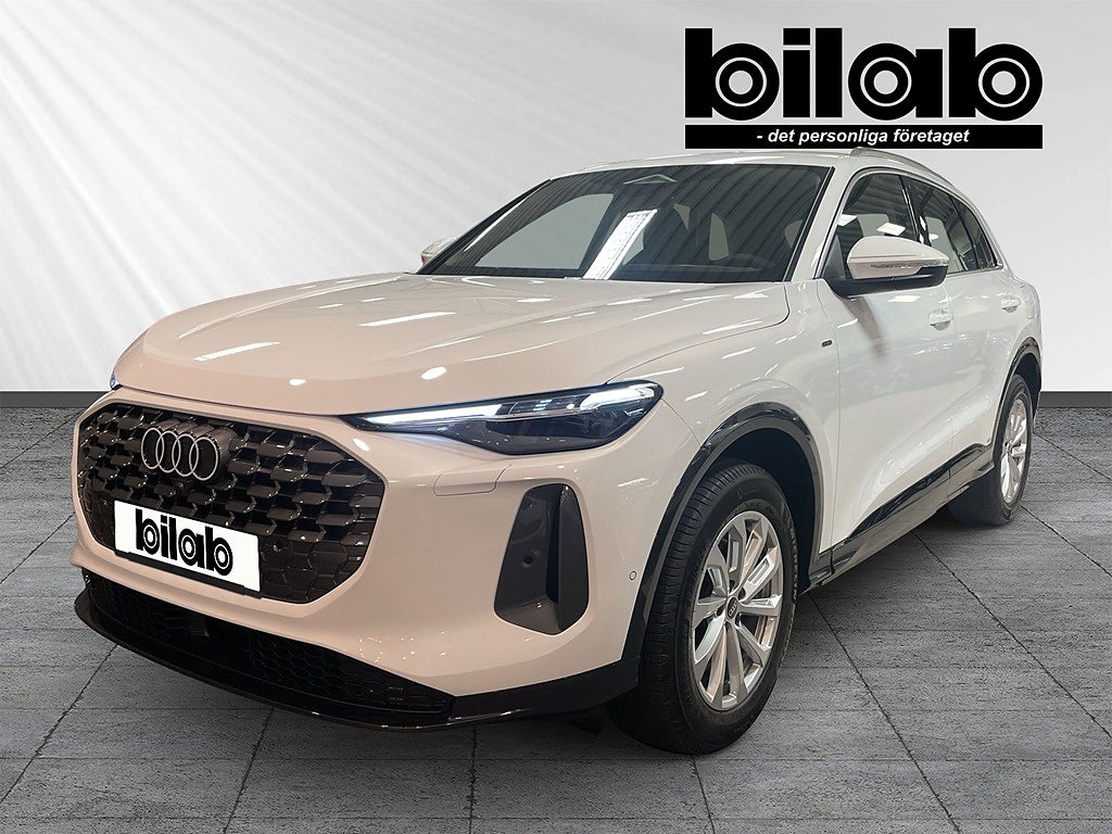 Audi Q5 SUV e-hybrid 299hk quattro Tech Plus