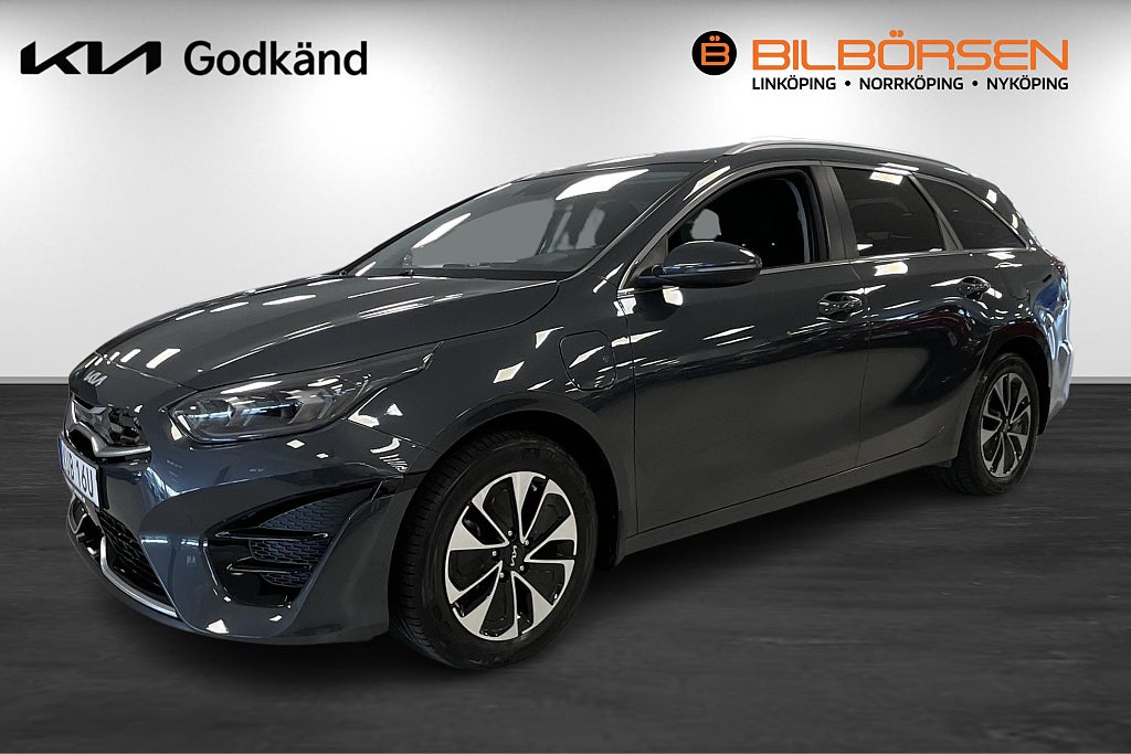 Kia Ceed SW Plug-in Hybrid Action