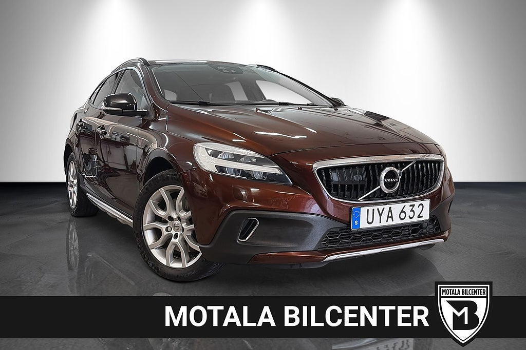 Volvo V40 Cross Country D3 Business Advanced Euro 6.  Backkamera,  Motorvärmare