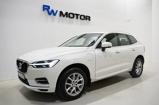 Volvo XC60 T8 Twin Engine AWD Momentum Backkamera VOC P-värmare