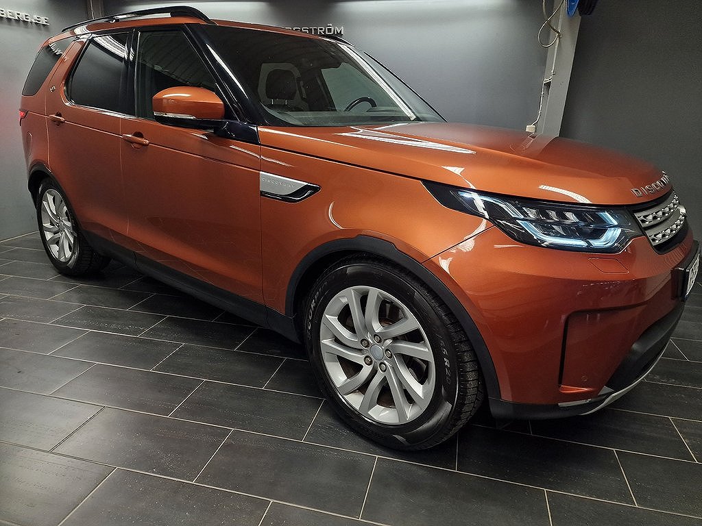 Land Rover Discovery 5 TD4 4WD HSE 7-sits Pano Navi Drag