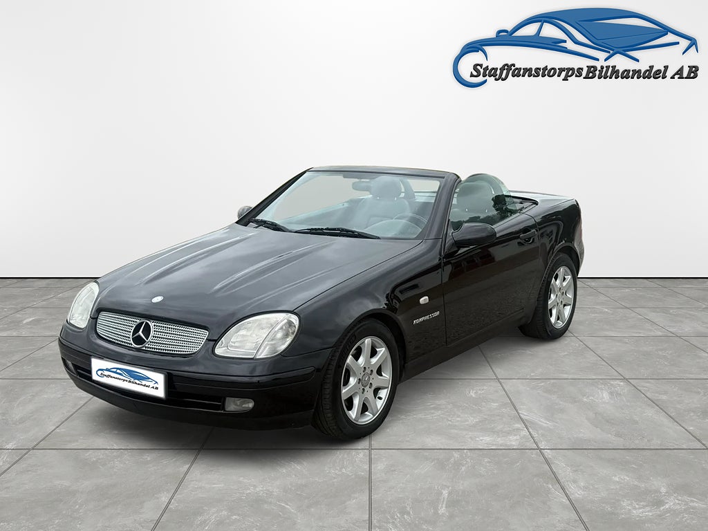 Mercedes-Benz SLK 200 Kompressor Manuell | NYBES | SKINN