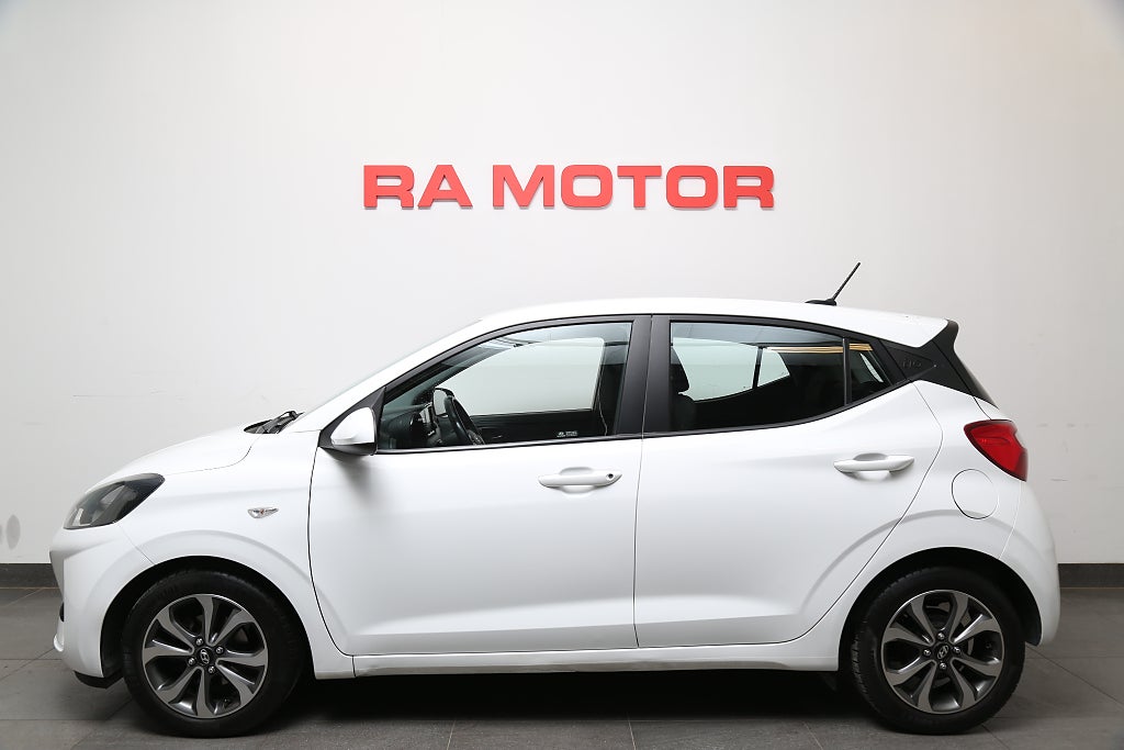 Hyundai i10 1,0 blue AMT Essential Aut CarPlay 2020