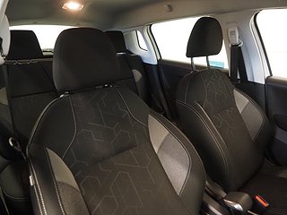 Kombi Peugeot 2008 11 av 20
