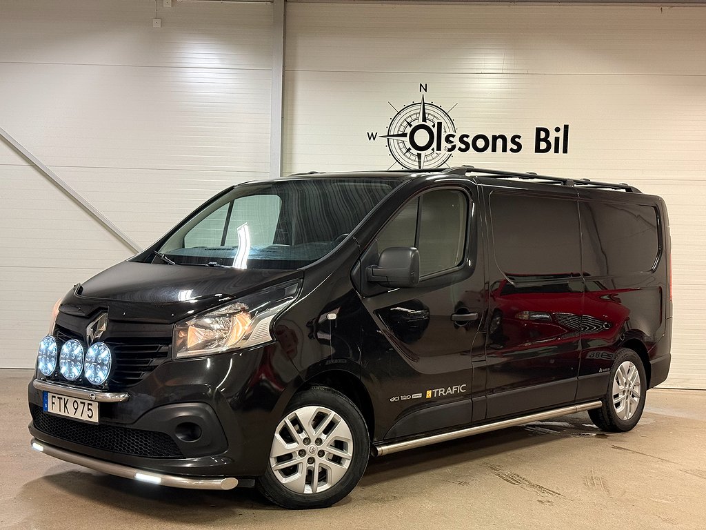 Renault trafic Skåpbil 2.7t 1.6 dCi Dragkrok Navi *MOMS*