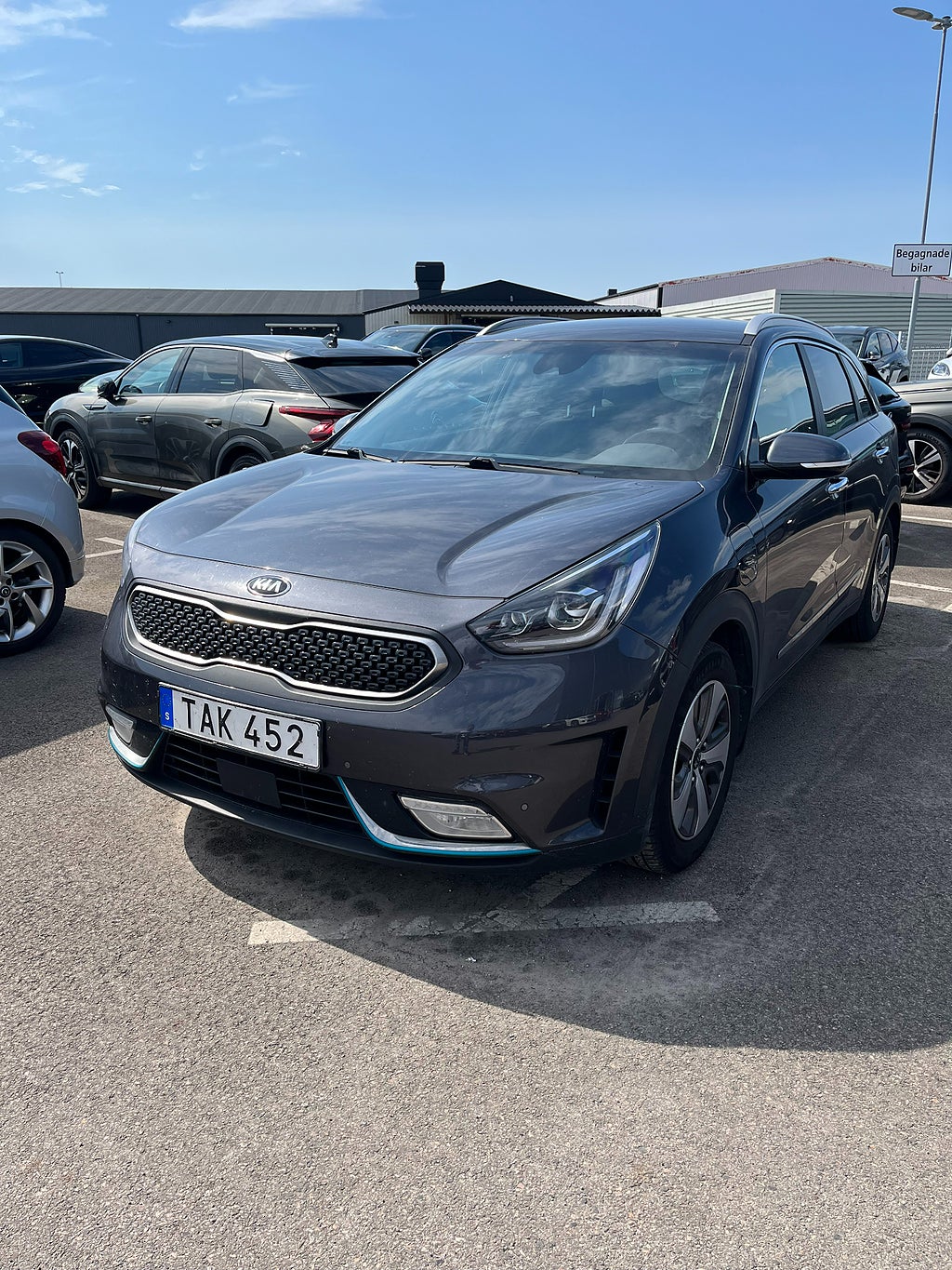 Kia Niro P-HEV DCT 141Hk Advance Plus 2 / Elstol / Rattvärme