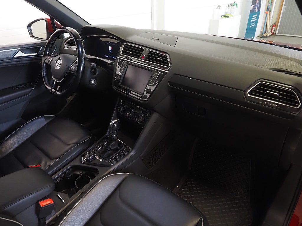 Volkswagen Tiguan TDI 190hk 4M R-Line |D-värm|Drag|Cockpit| 2017
