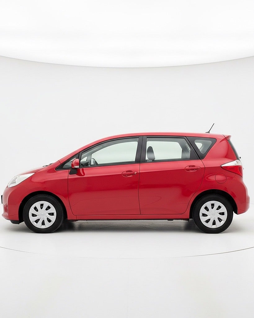 Toyota Verso-S 1.33 Dual VVT-i Multidrive S Euro 5