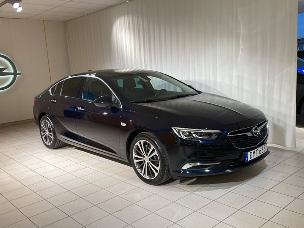 Opel Insignia GRAND SPORT 260hk Aut 4wd Drag Värmare Nav