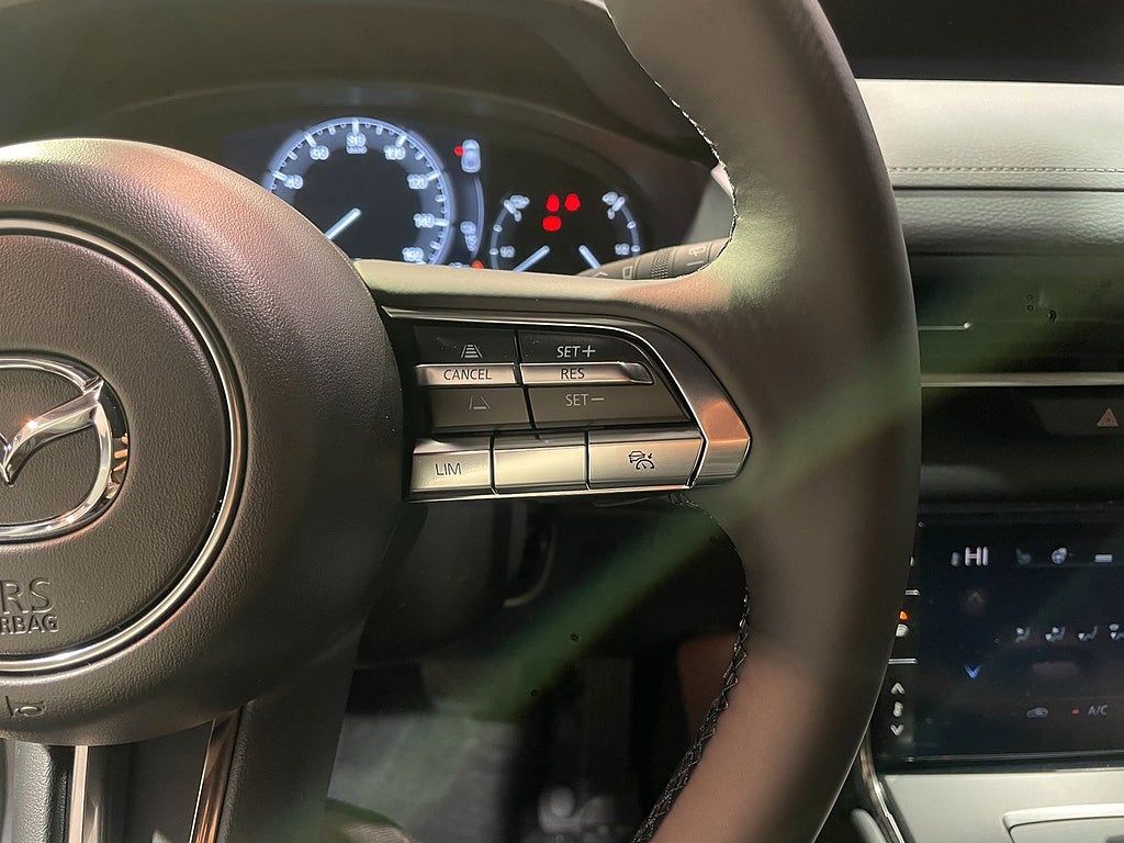 Mazda MX-30 Re-Leasing *KAMPANJ* | Bilar i lager!