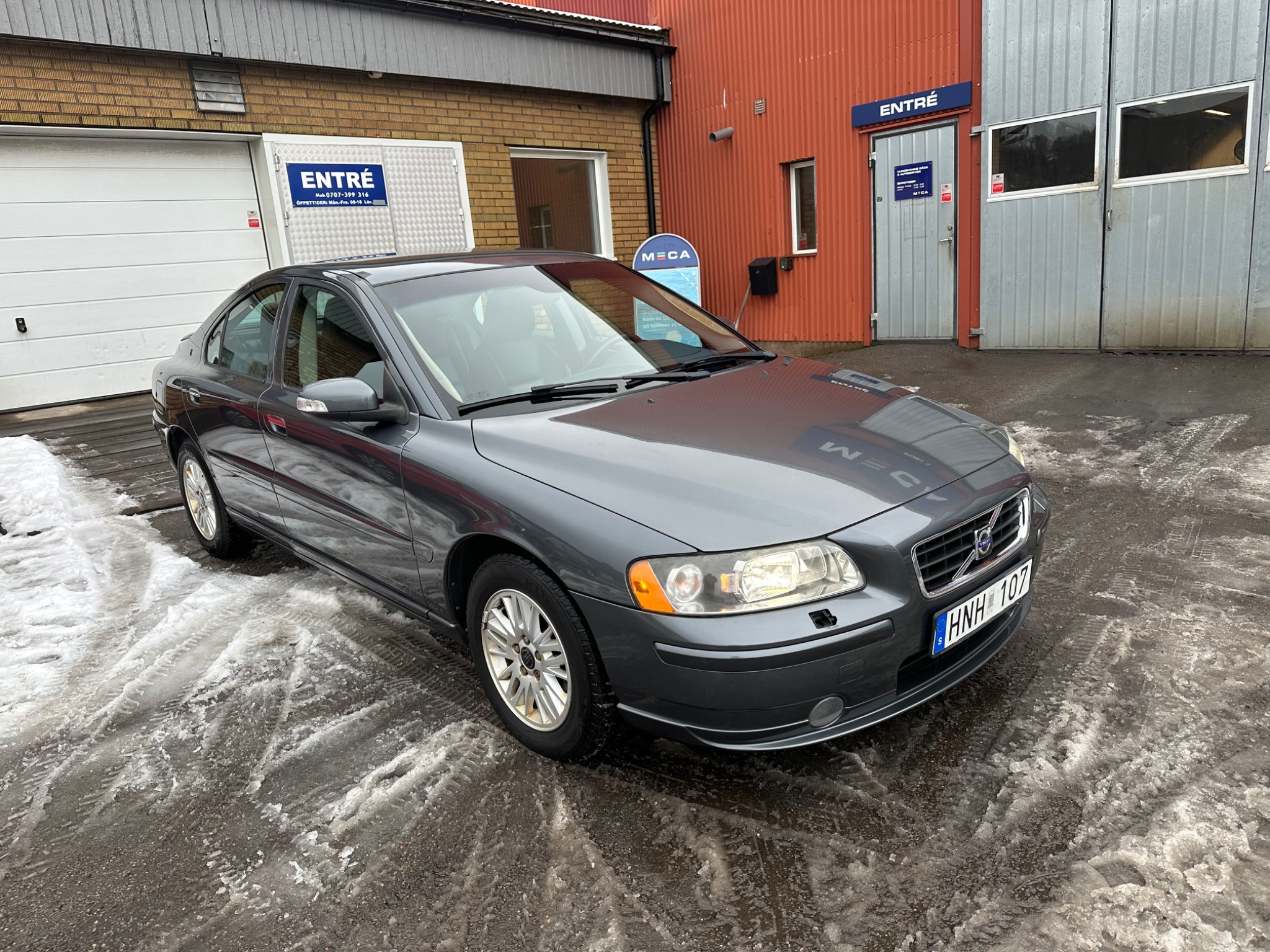 Volvo S60 2009, bild 2/35