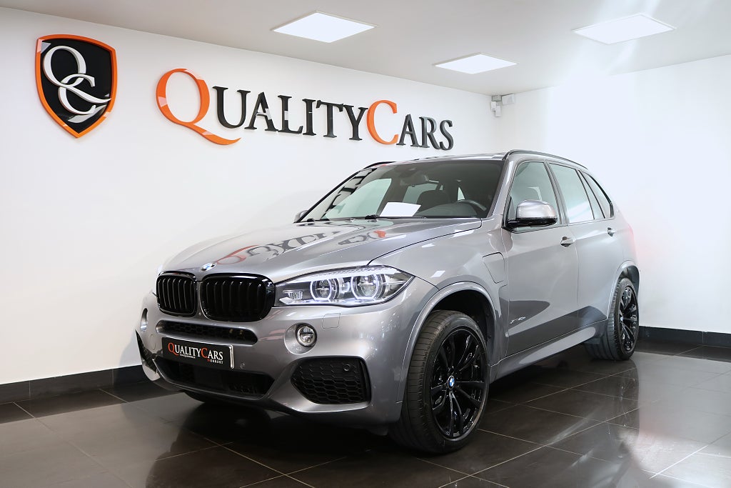BMW X5 xDrive40e M Sport/ Panorama/ HUD/ Sv-såld / Drag