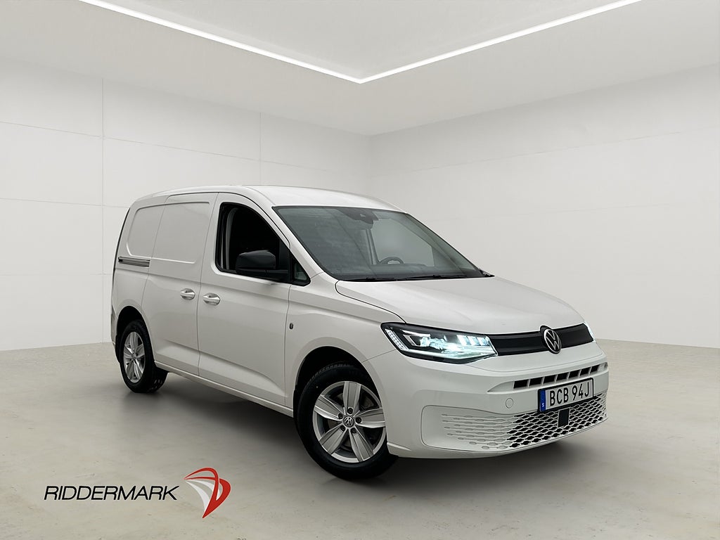 Volkswagen Caddy Cargo 4M Värmare LED B-Kamera CARPLAY Moms