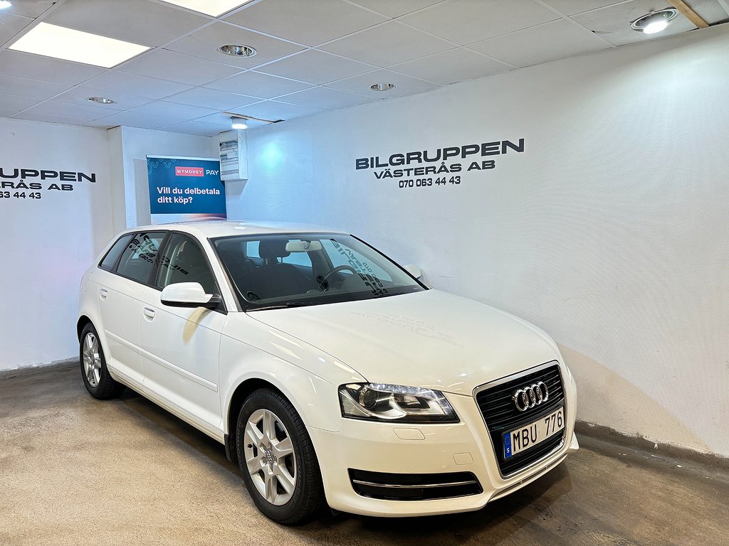 Audi A3 Sportback 2.0 TDI Comfort 140HK / 6-Växlad / 2 Bruk 